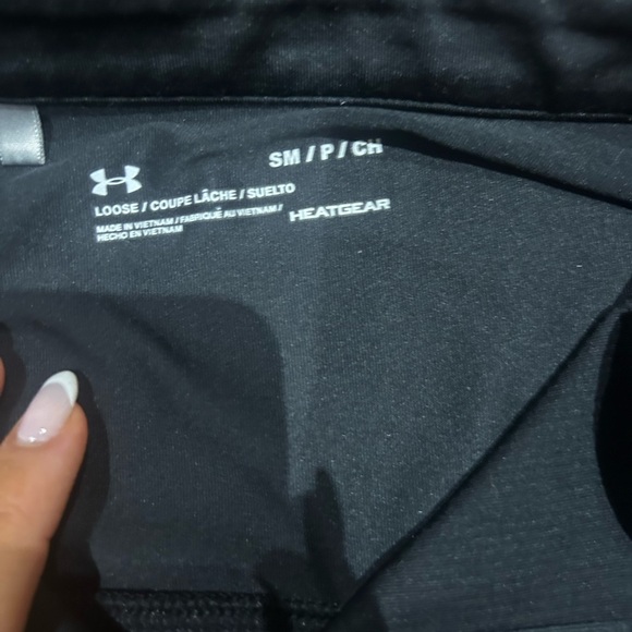 under armour golf shirt - Picture 2 of 2